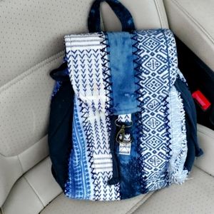 The cutest lil' purse...